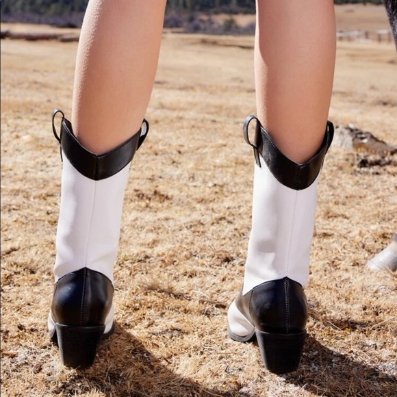 Colorblock Cowgirl Mid Calf Western Boots - Picture 4 of 6